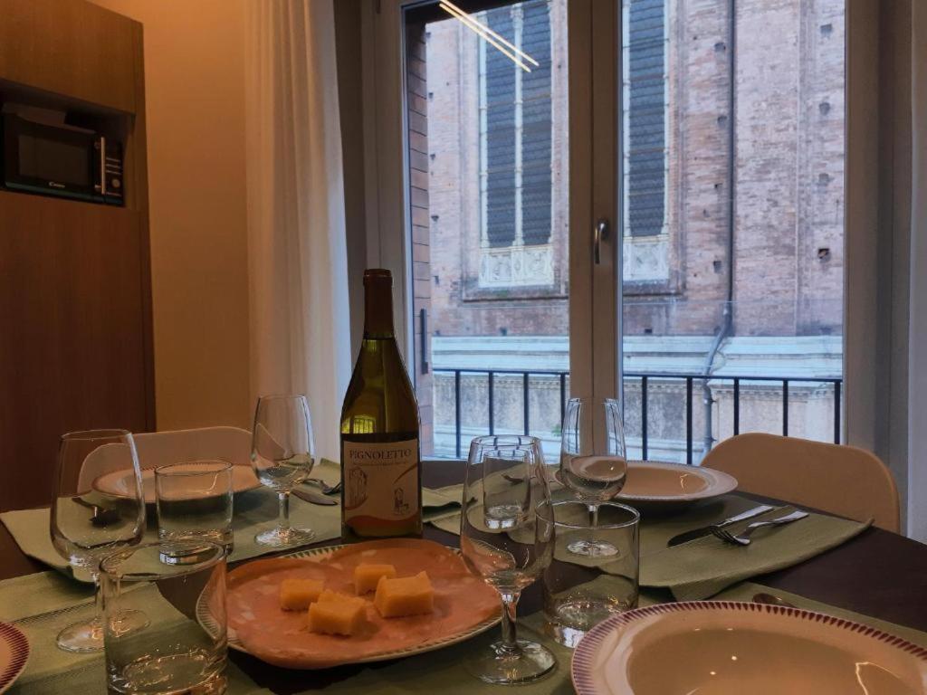 Smart Apartment Mercanzia - Twa Μπολόνια Εξωτερικό φωτογραφία